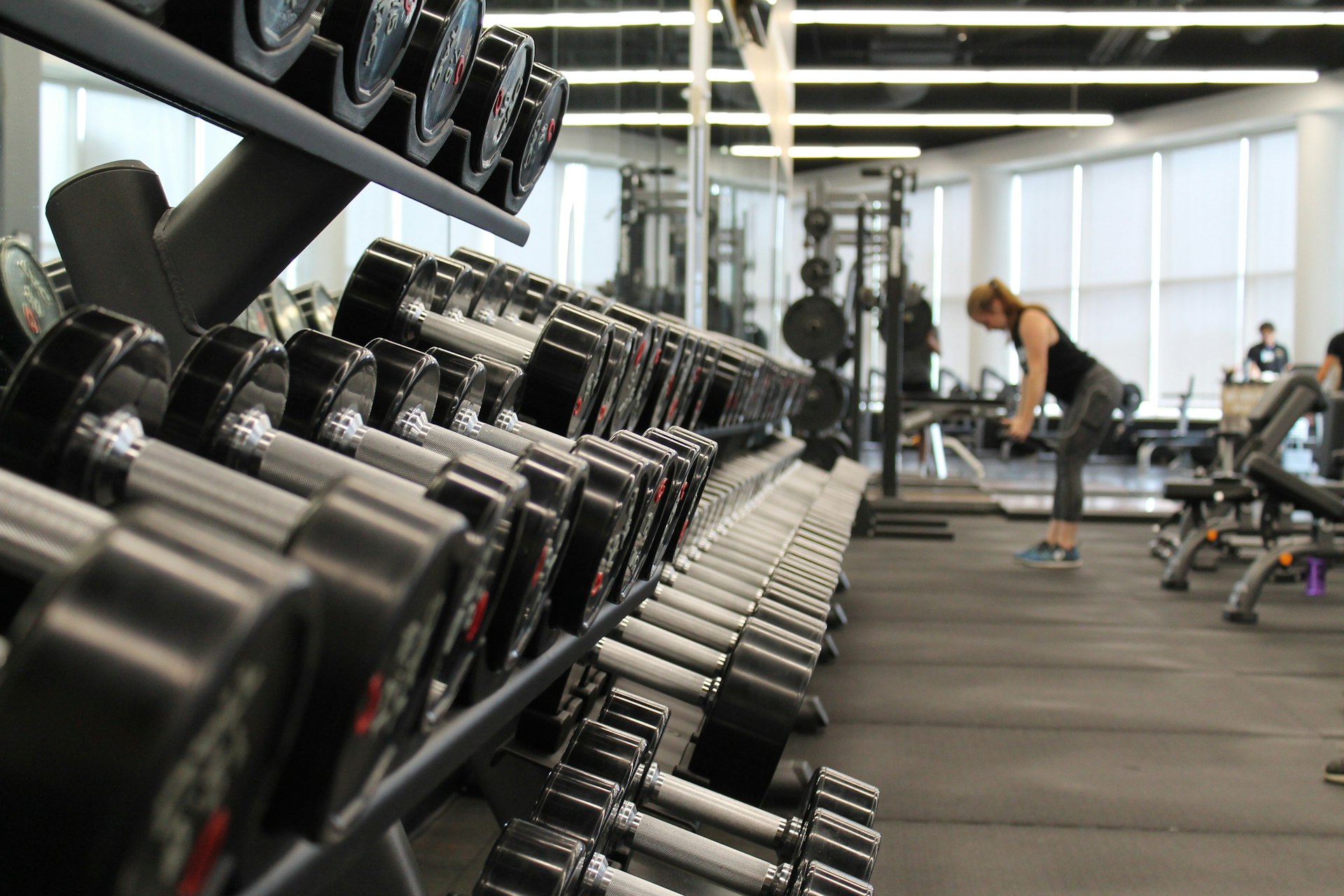 Home gym bê tông tối giản Laziman